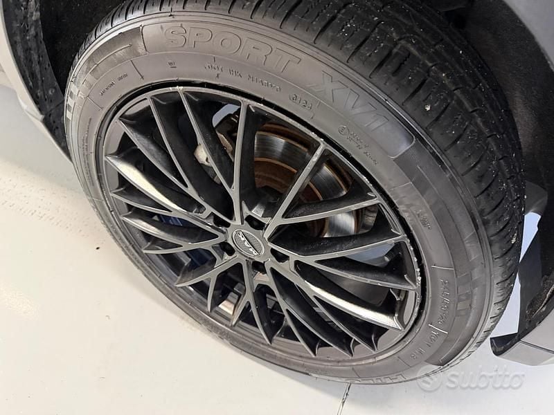 Usata Dodge Nitro 177 CV (130 kW) 2007 Nero SUV