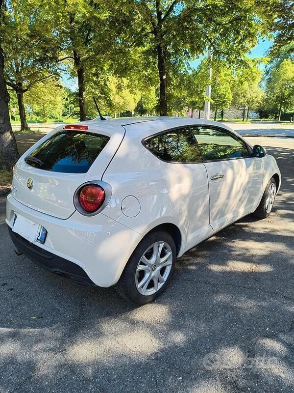 Usata Alfa Romeo MiTo 105 CV (77 kW) 2012 Utilitaria