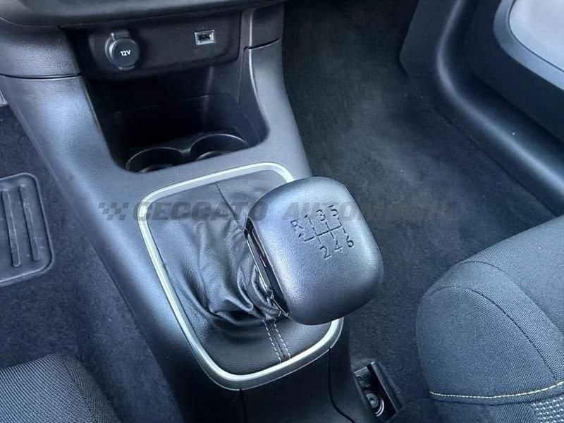 Usata Citroën C3 PureTech 110 CV (80 kW) 2024 Rosso Utilitaria