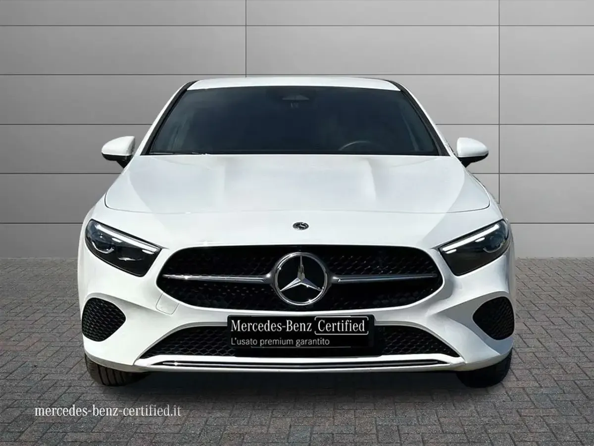 Usata Mercedes A180 Advanced 116 CV (85 kW) 2025 Bianco Berlina