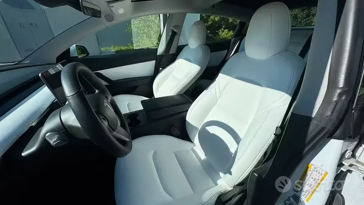 Usata Tesla Model 3 Long Range AWD 152 kW (208 CV) 2021 Bianco Berlina