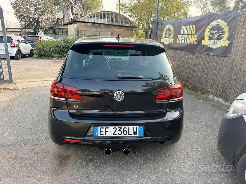 Usata VW Golf VI R 271 CV (199 kW) 2011 Nero Utilitaria