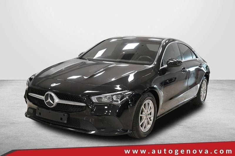 Nero Usata 2021 Mercedes CLA180 Business Tre volumi | 24.700 € (Buon prezzo) - Immagine 1/4