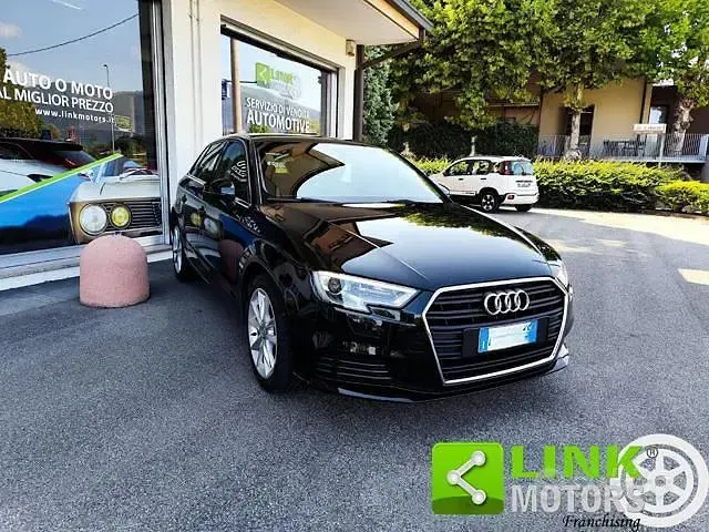 Usata Audi A3 Business 116 CV (85 kW) 2018 Nero Berlina