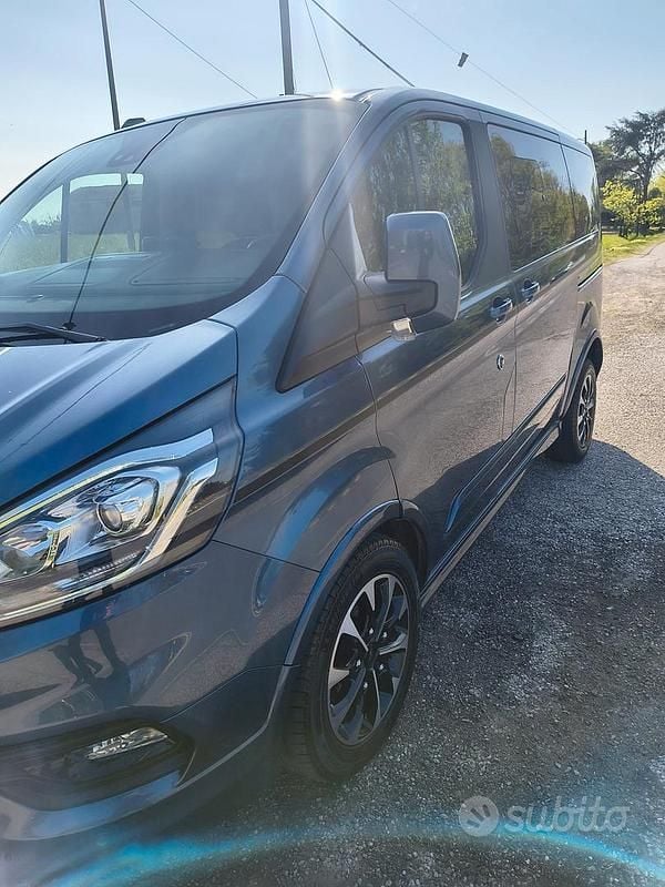 Usata Ford Tourneo Sport 2023 Berlina