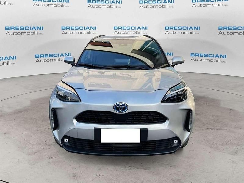 Usata Toyota Yaris Cross Trend 116 CV (85 kW) 2024 Grigio SUV