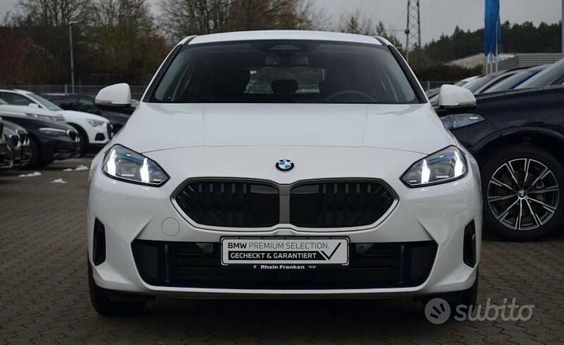 Gebraucht BMW 118 Advantage 150 PS (110 kW) 2025 Weiß Kleinwagen