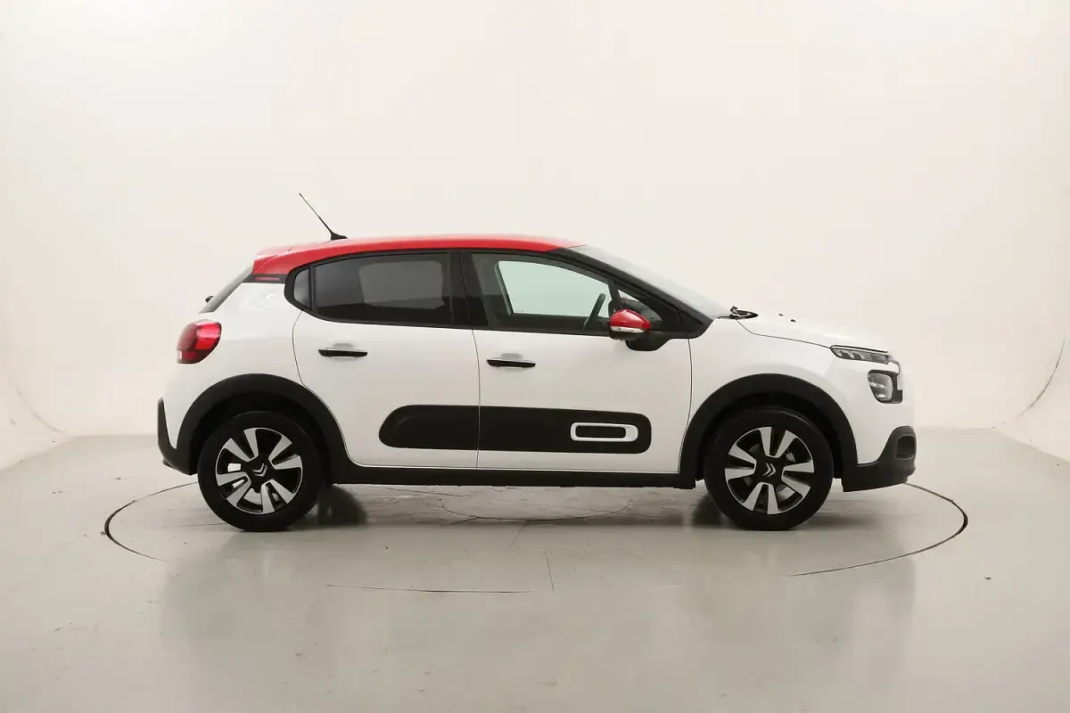 Usata Citroën C3 Shine 83 CV (61 kW) 2023 Utilitaria