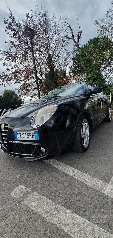 Usata Alfa Romeo MiTo 95 CV (69 kW) 2010 Nero Utilitaria
