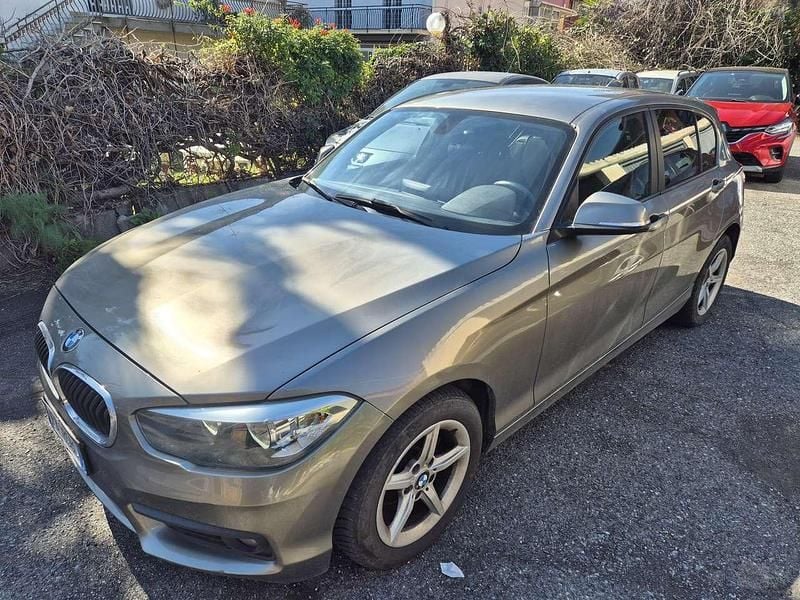 Usata BMW 118 150 CV (110 kW) 2015 Bronzo Utilitaria