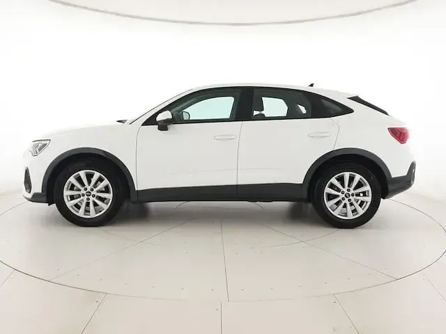 Usata Audi Q3 Sportback Business Plus 150 CV (110 kW) 2023 Bianco ibis SUV