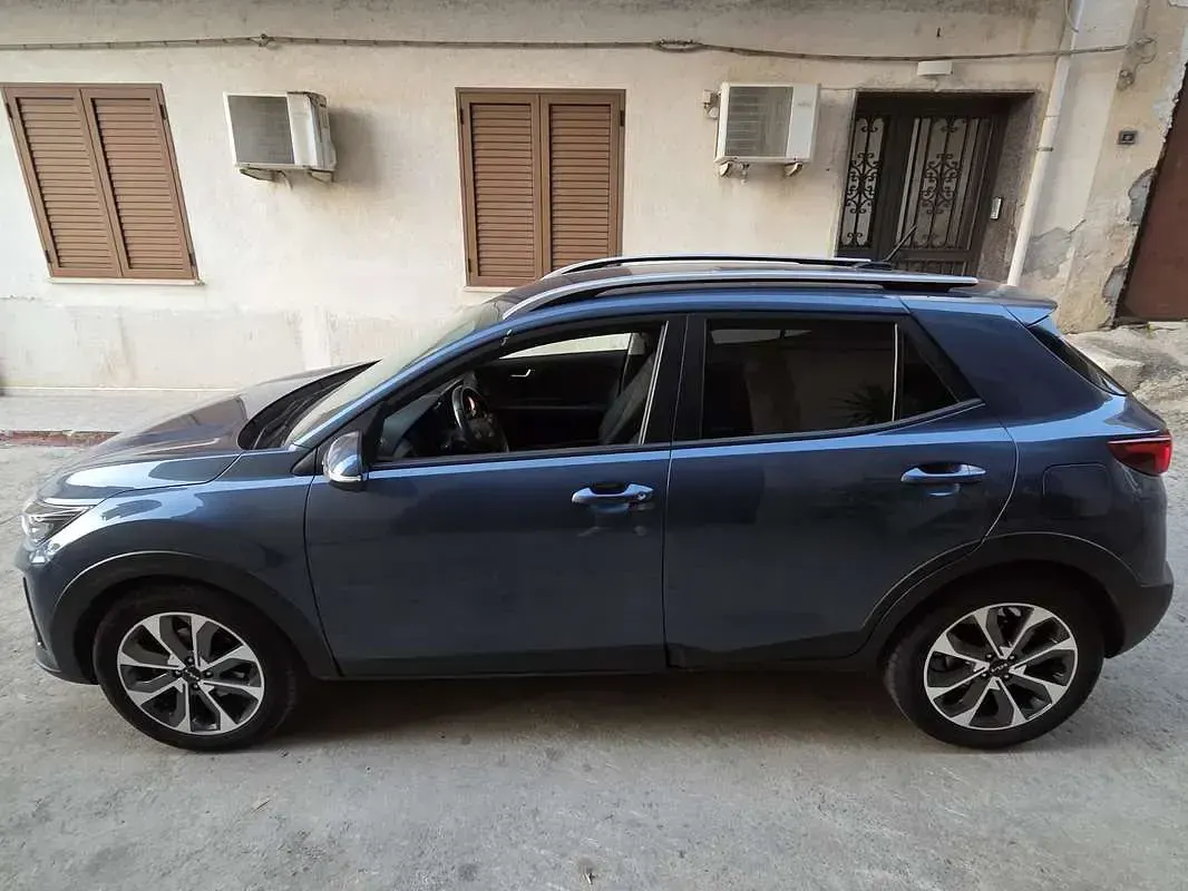 Usata Kia Stonic Style 101 CV (74 kW) 2023 SUV