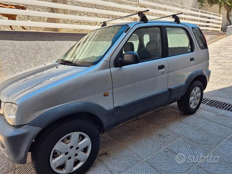 Usata 1999 Daihatsu Terios SUV | 3500 € (Ottimo prezzo) - Immagine 1/4