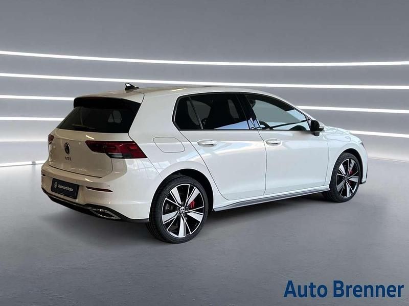 Usata VW Golf VIII GTE 245 CV (180 kW) 2021 Oryx white Berlina