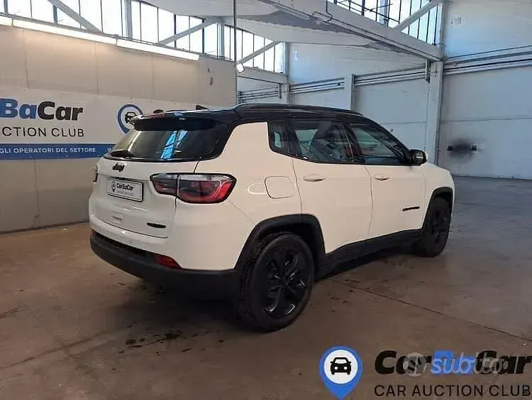 Usata Jeep Compass Night Eagle 120 CV (88 kW) 2019 Bianco SUV