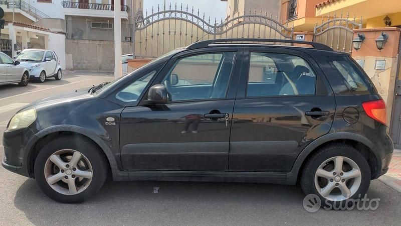 Usata Suzuki SX4 90 CV (66 kW) 2008 Nero Station wagon