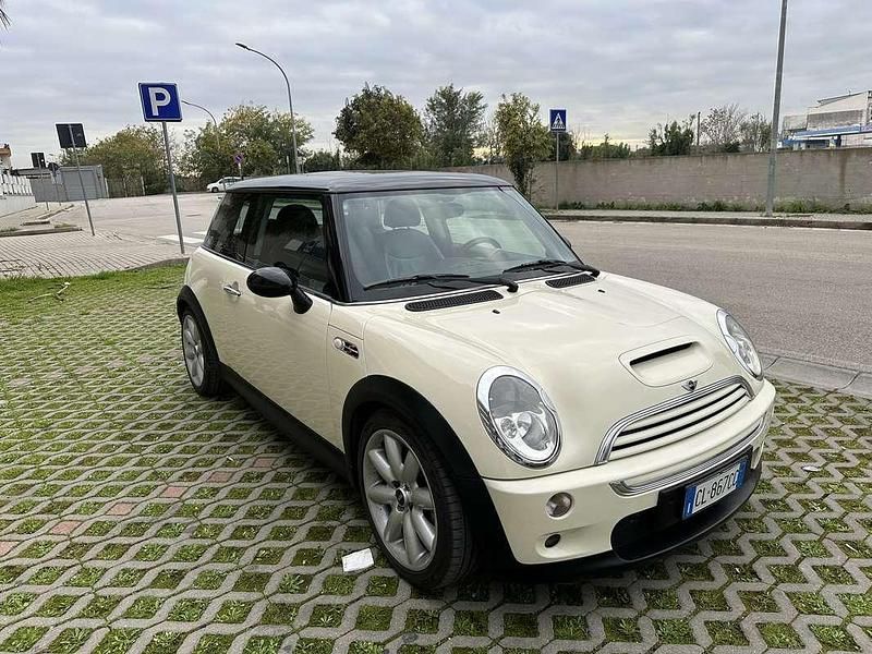 Usata Mini Cooper S 163 CV (119 kW) 2004 Utilitaria