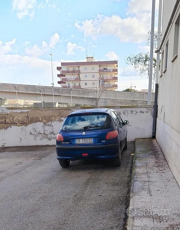 Usata Peugeot 206 2003 Berlina