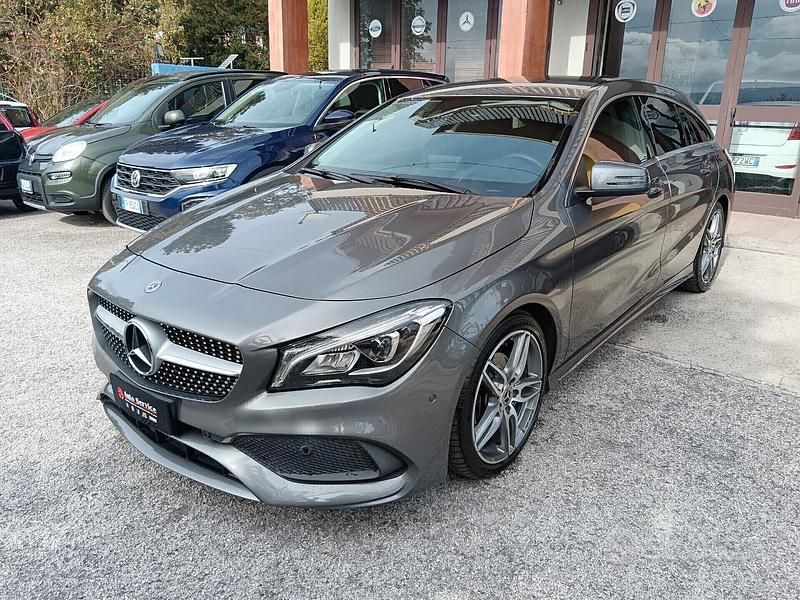 Usata Mercedes CLA200 136 CV (100 kW) 2018 Grigio Station wagon