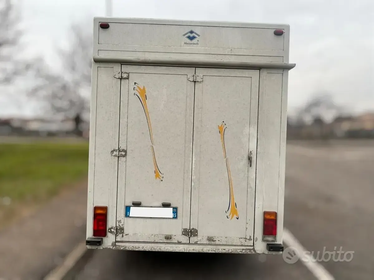 Usata Renault Master 114 CV (83 kW) 1999 Bianco Berlina