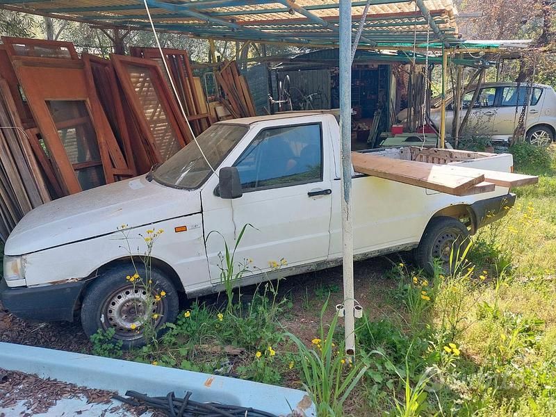 Usata Fiat Fiorino 63 CV (46 kW) 1995 Bianco Monovolume