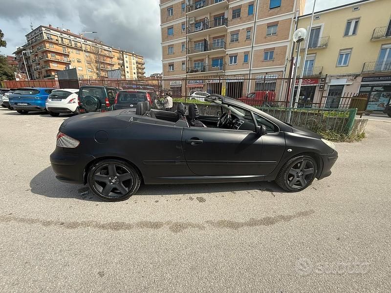 Usata Peugeot 307 CC 2004 Nero Cabrio