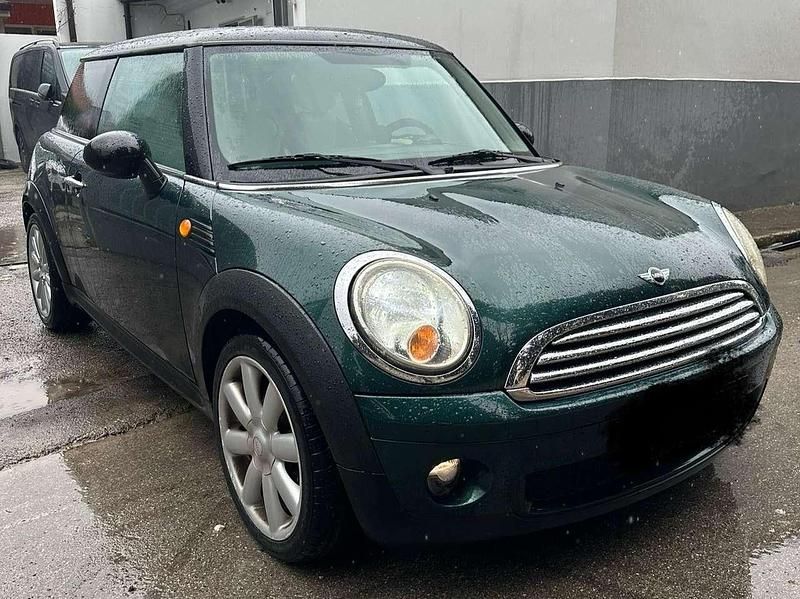 Usata Mini Cooper 120 CV (88 kW) 2007 Verde Utilitaria