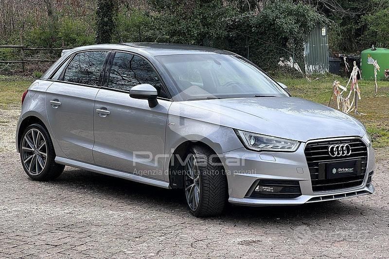 Usado Audi A1 90 CV (66 kW) 2017 Gris Utilitario