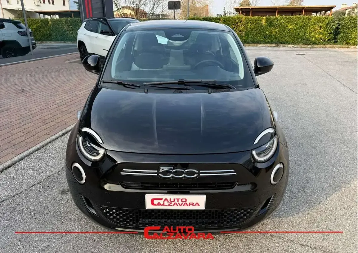 Nuova Fiat 500 65 CV (47 kW) 2026 Nero onyx Berlina