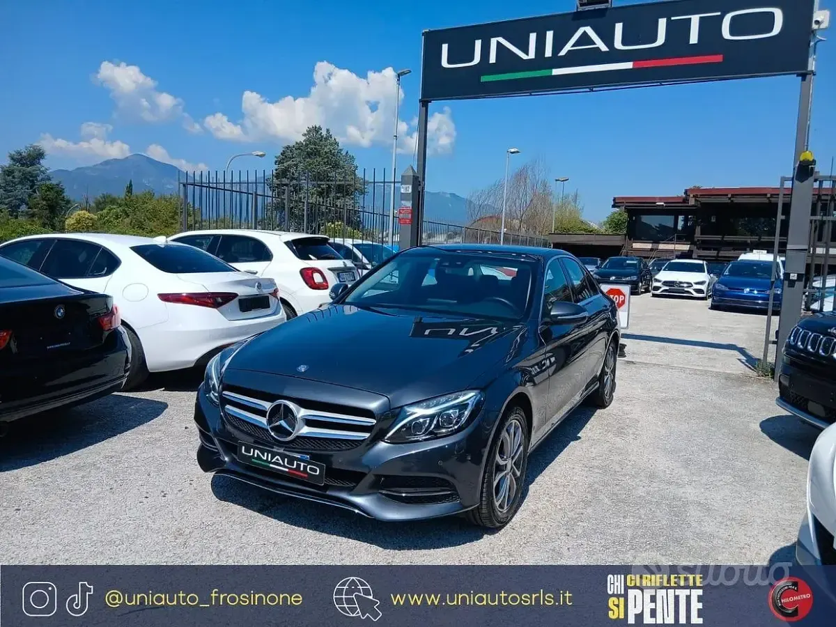 Usata Mercedes C220 170 CV (125 kW) 2014 Grigio Berlina