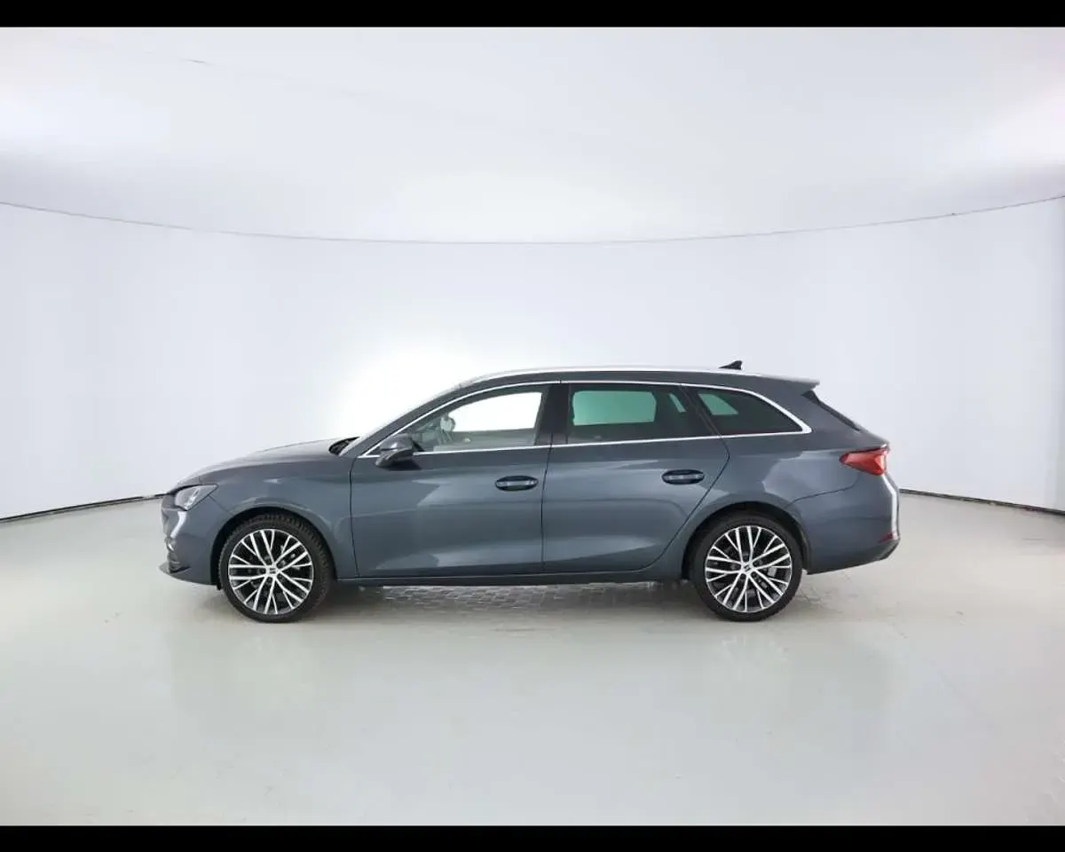 Usado Seat Leon XCELLENCE 150 HP (110 kW) 2021 Cinzento Carrinha
