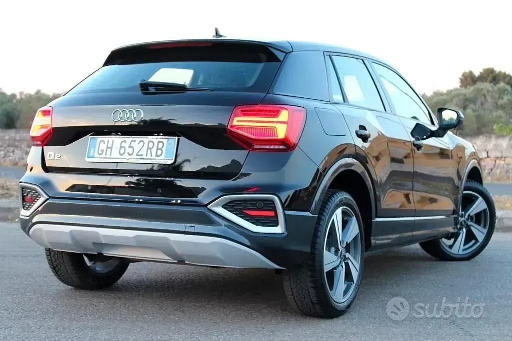 Usata Audi Q2 Admired 116 CV (85 kW) 2022 Nero SUV
