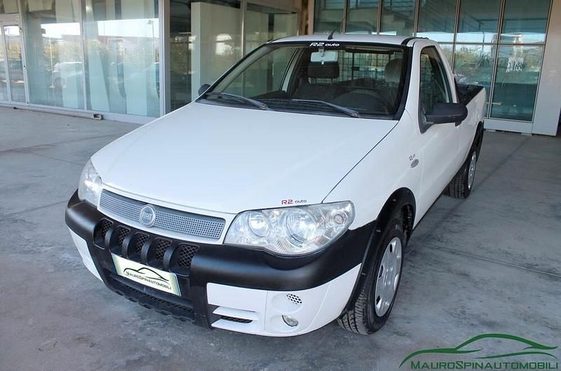 Usata Fiat Fiorino 116 CV (85 kW) 2008 Bianco Monovolume