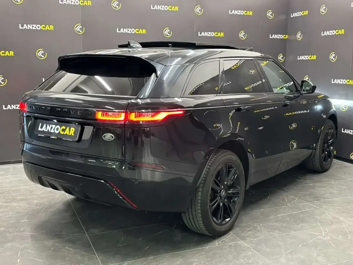 Usata Land Rover Range Rover Velar R-Dynamic 204 CV (150 kW) 2023 Nero SUV