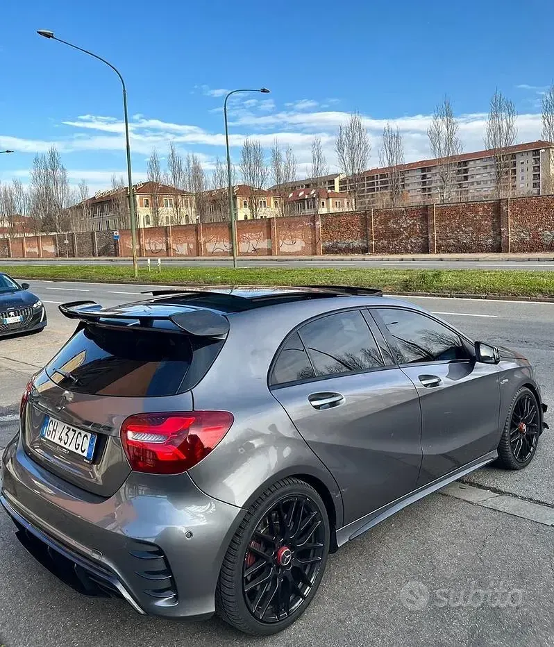 Usata Mercedes A45 AMG AMG 381 CV (280 kW) 2017 Grigio Utilitaria