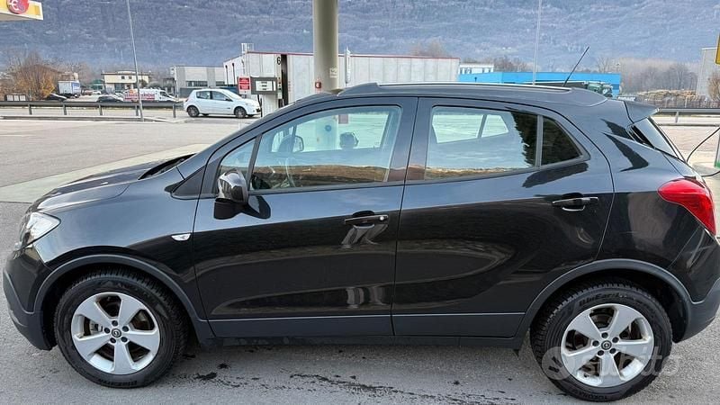 Usata Opel Mokka S 140 CV (102 kW) 2015 Nero SUV
