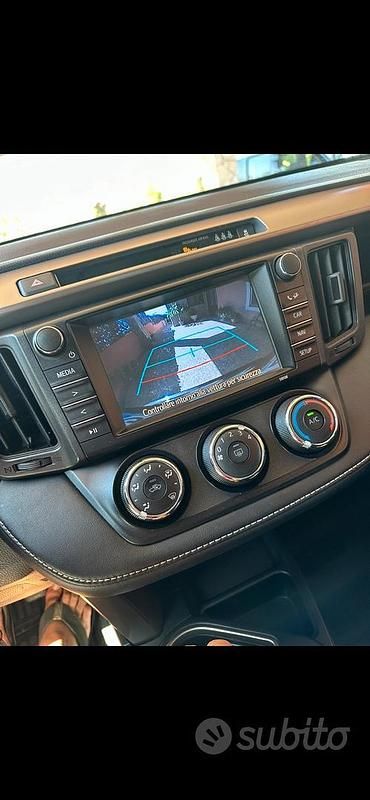 Usata Toyota RAV4 2017 Nero SUV