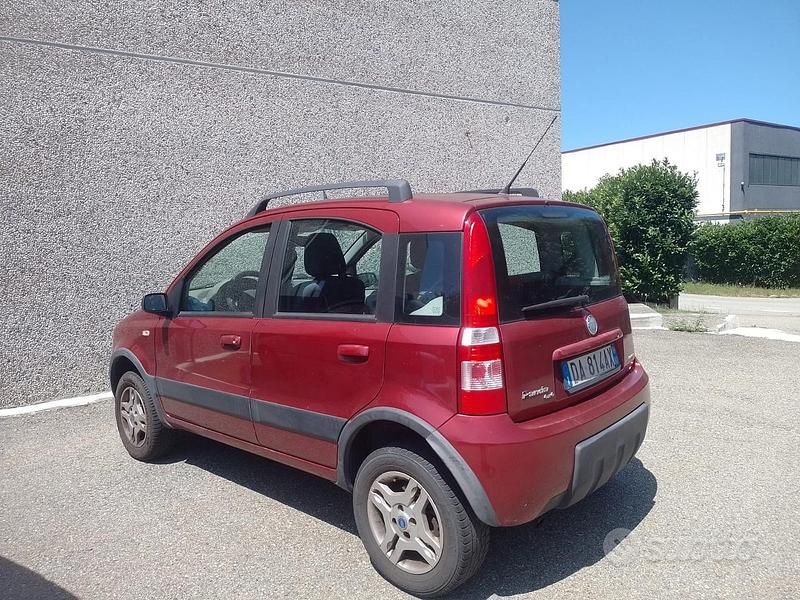 Usata Fiat Panda 2006 Rosso Utilitaria