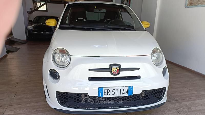 Usata Abarth 500 135 CV (99 kW) 2012 Bianco Coupé