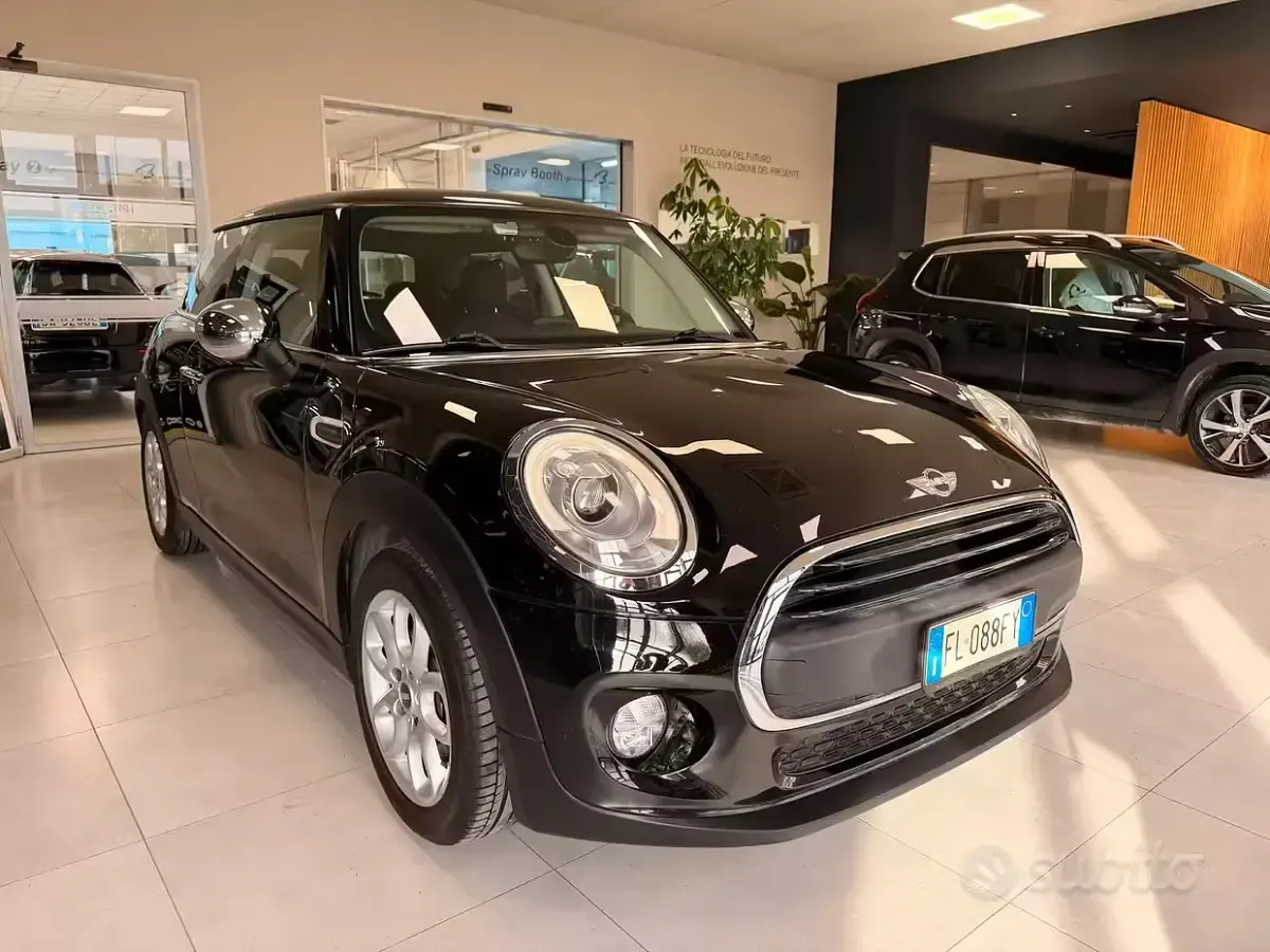 Usata Mini One D 95 CV (69 kW) 2017 Utilitaria