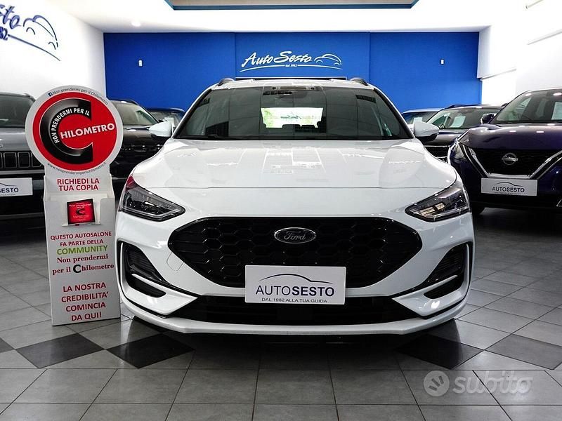 Usata Ford Focus ST-Line 115 CV (84 kW) 2024 Bianco Station wagon