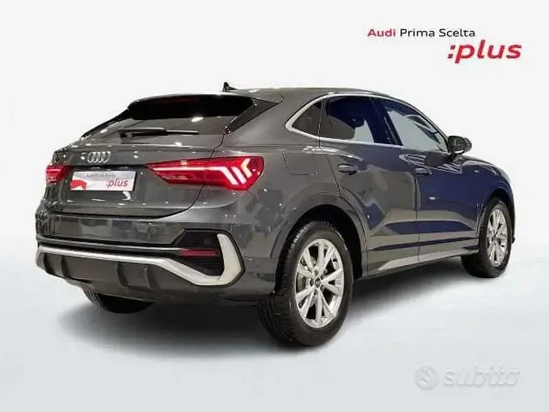 Usata Audi Q3 Sportback S-Line 150 CV (110 kW) 2025 Grigio SUV