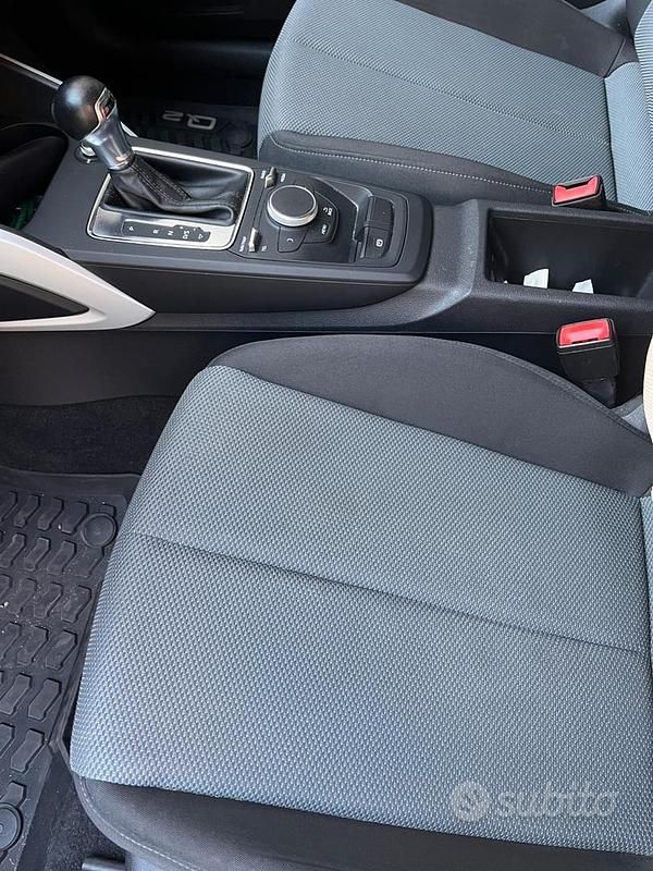 Usata Audi Q2 Design 116 CV (85 kW) 2017 Bianco SUV