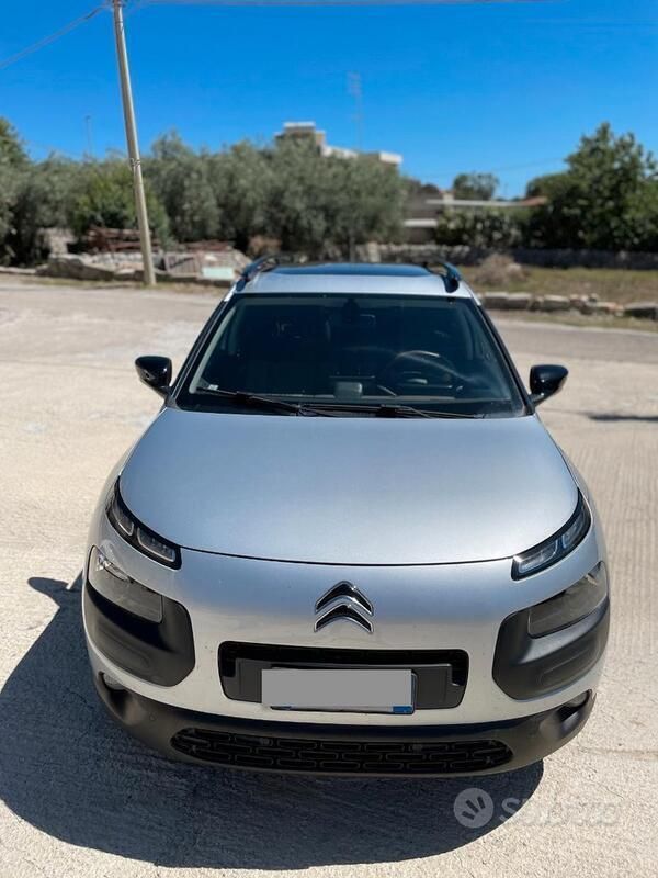 Grigio Usata 2018 Citroën C4 Cactus Feel Due volumi | 9000 € (Ottimo prezzo) - Immagine 1/4