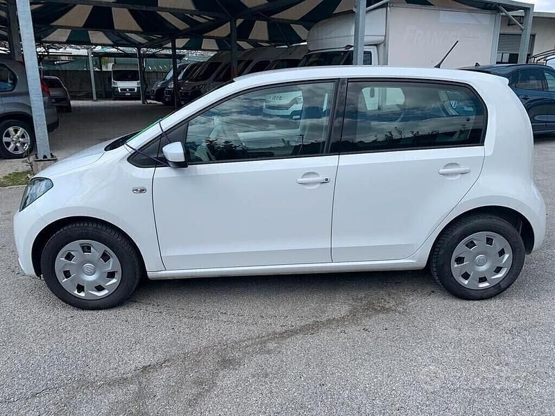 Usata Seat Mii Chic 68 CV (50 kW) 2014 Bianco Utilitaria
