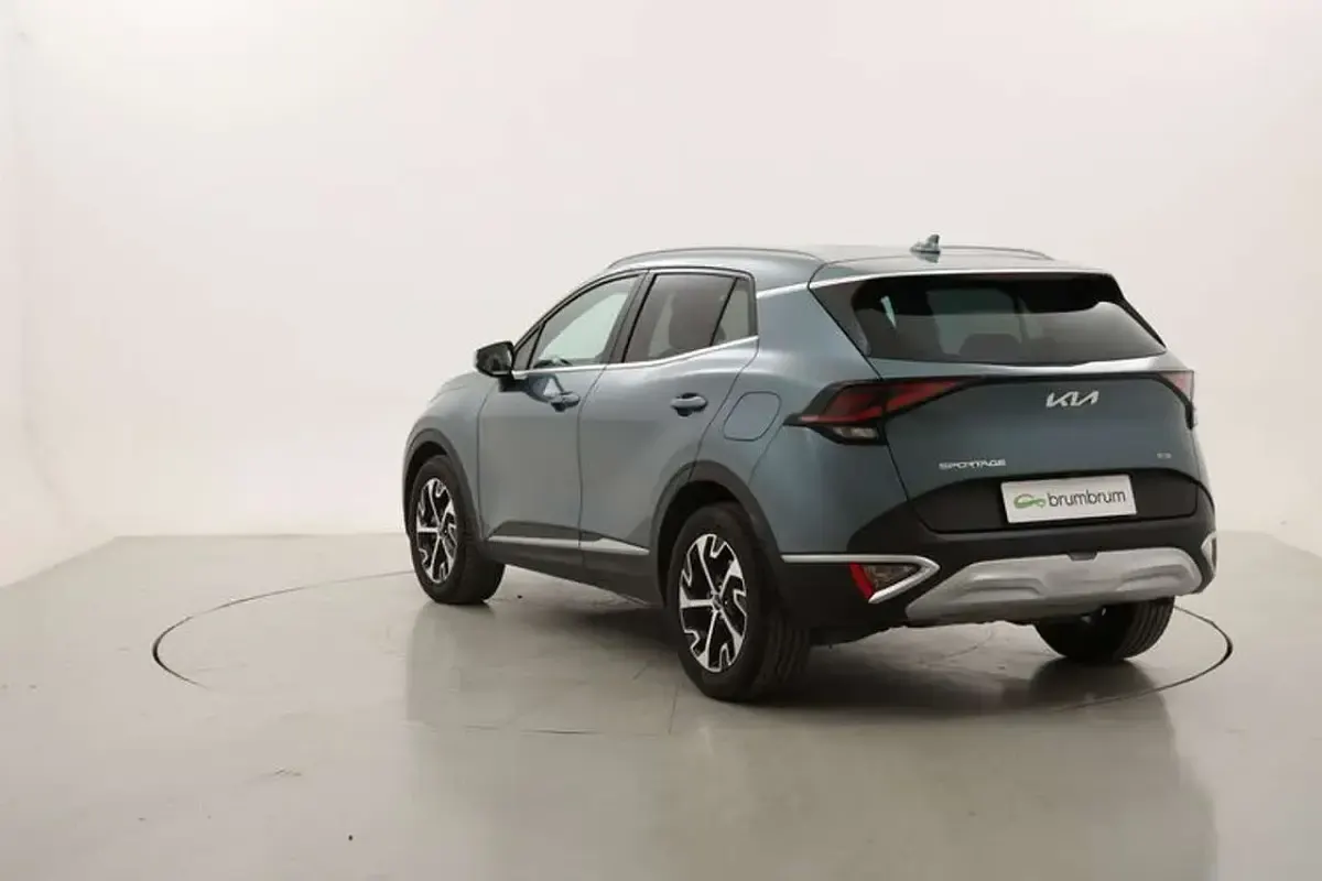 Usata Kia Sportage Style 230 CV (169 kW) 2022 Blu SUV