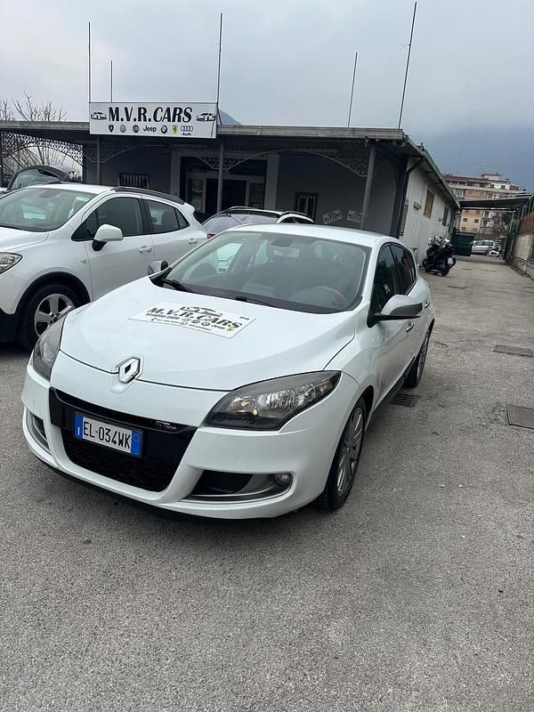 Usata Renault Mégane GT Line GT-Line 130 CV (95 kW) 2012 Bianco Station wagon