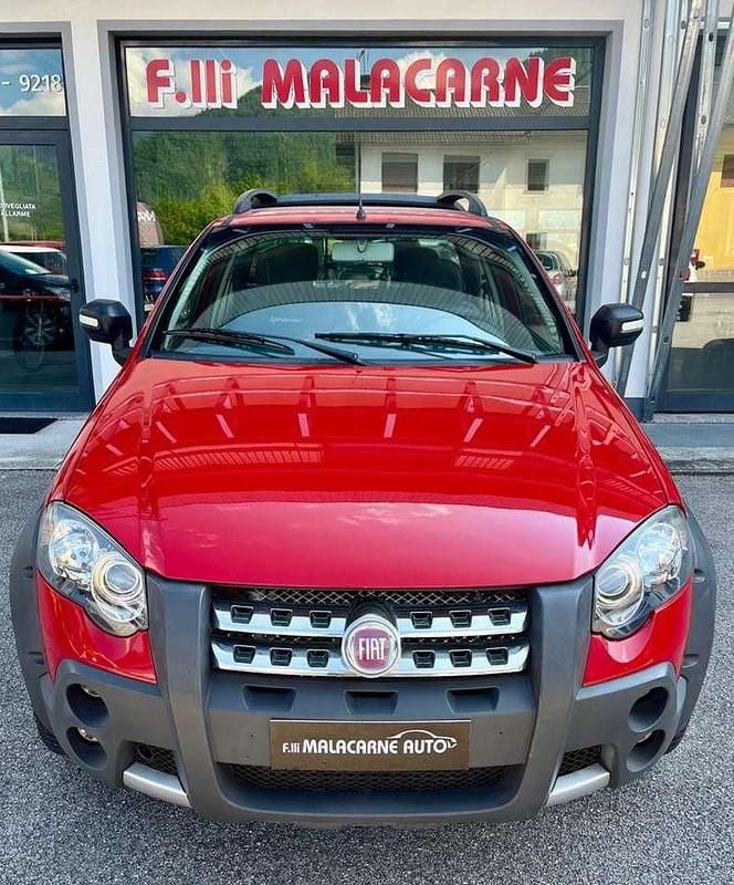 Usado Fiat Strada 95 HP (69 kW) 2014 Vermelho Pickup