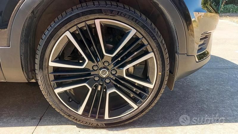 Usata Volvo XC40 Business Edition 163 CV (119 kW) 2019 Nero SUV