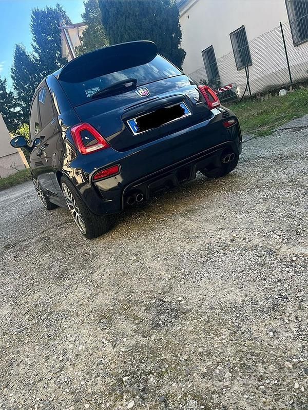 Usata Abarth 595 Turismo 165 CV (121 kW) 2018 Nero Utilitaria